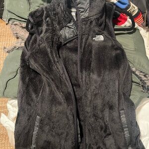 Black fur North Face vest